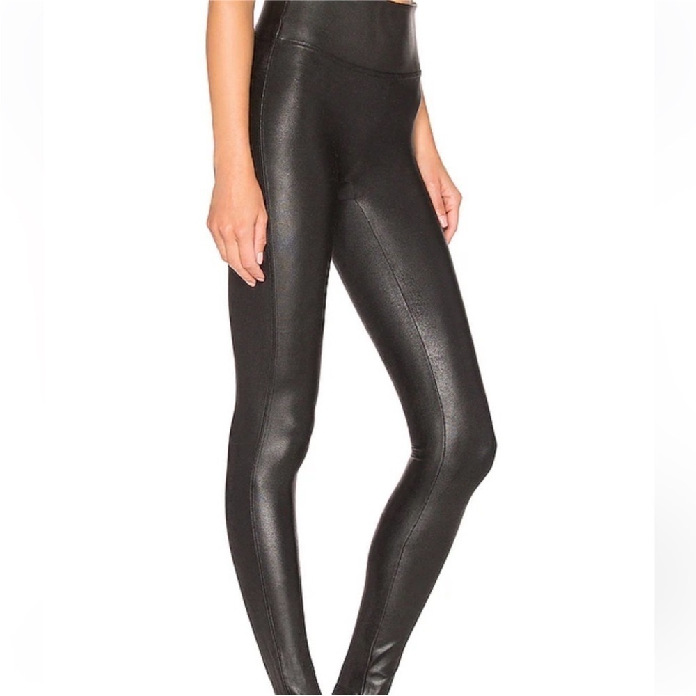 Spanx Faux Stretch-Leather Leggings Black Size Medium